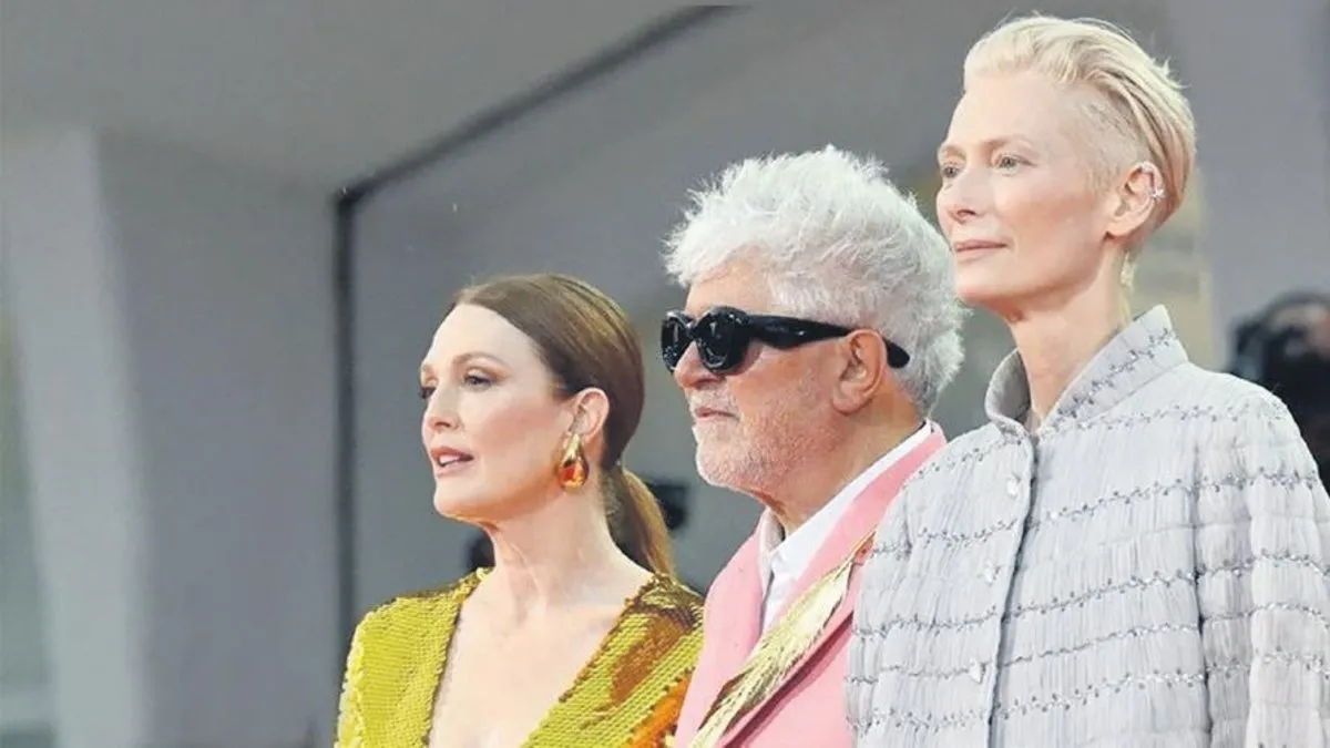 17 dakika ayakta alkışlandı