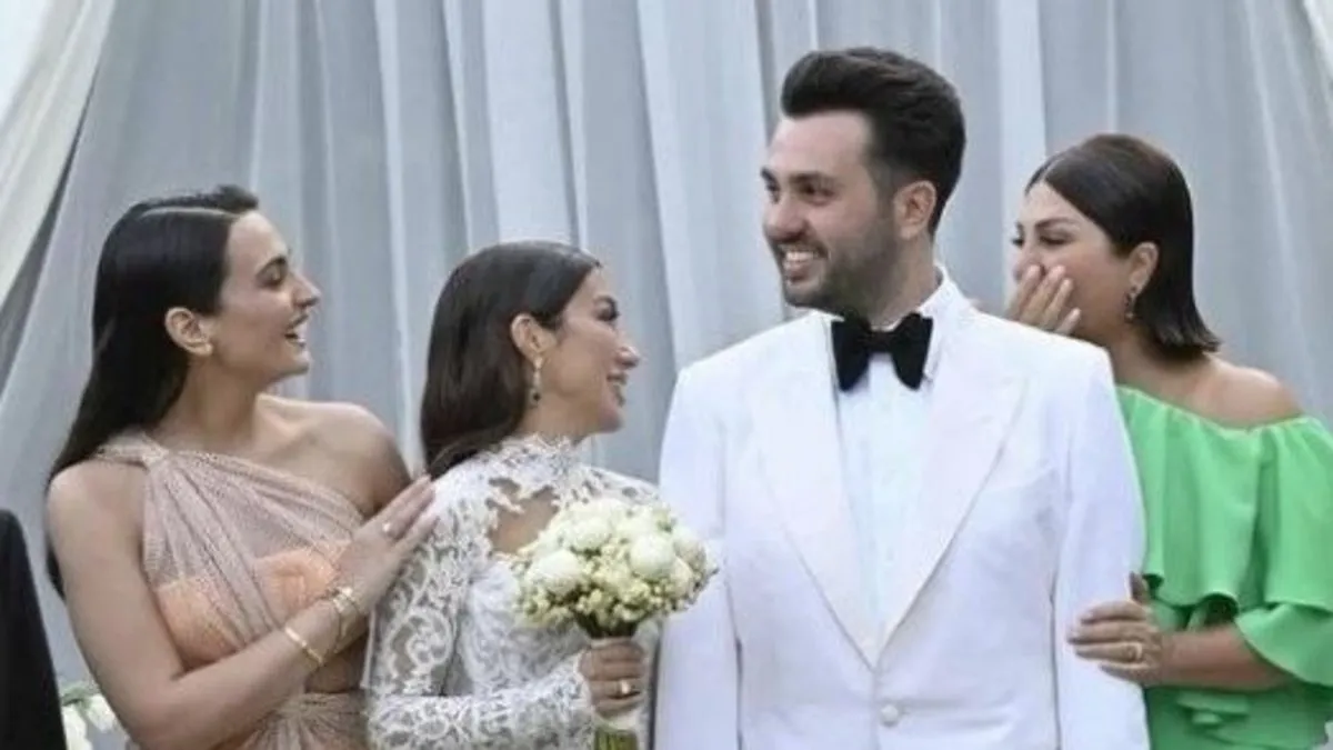 Sibel Can’ın biricik oğlu Engincan Ural’dan güzel eşine evlilik yıl dönümlerinde romantik kutlama!