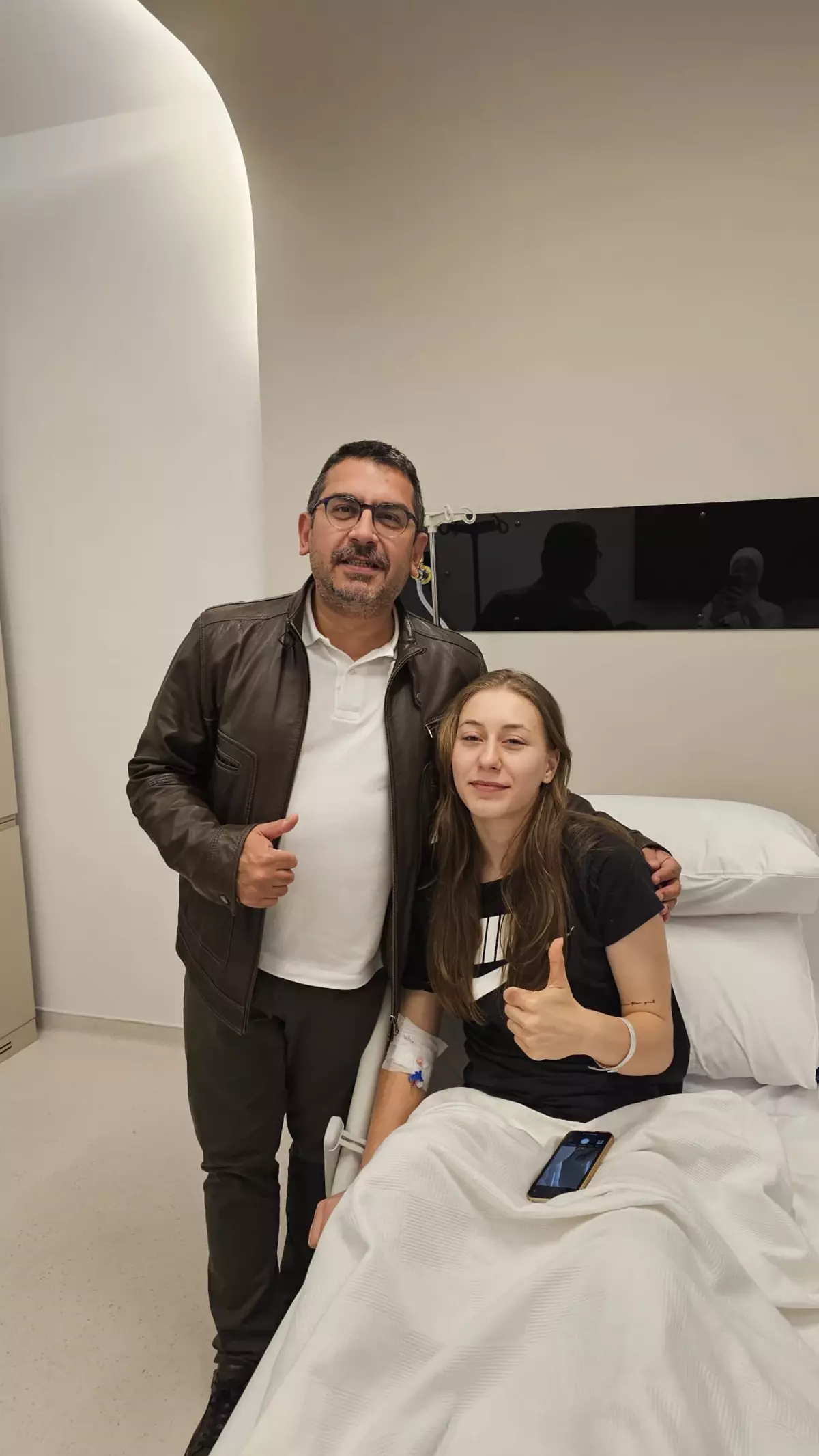 Şevval Acıbal Ameliyat Oldu