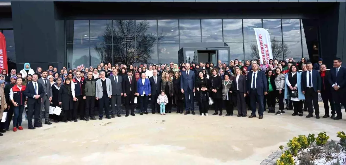 Denizli’de Kadın Üreticilere Süt Hijyeni Eğitimi