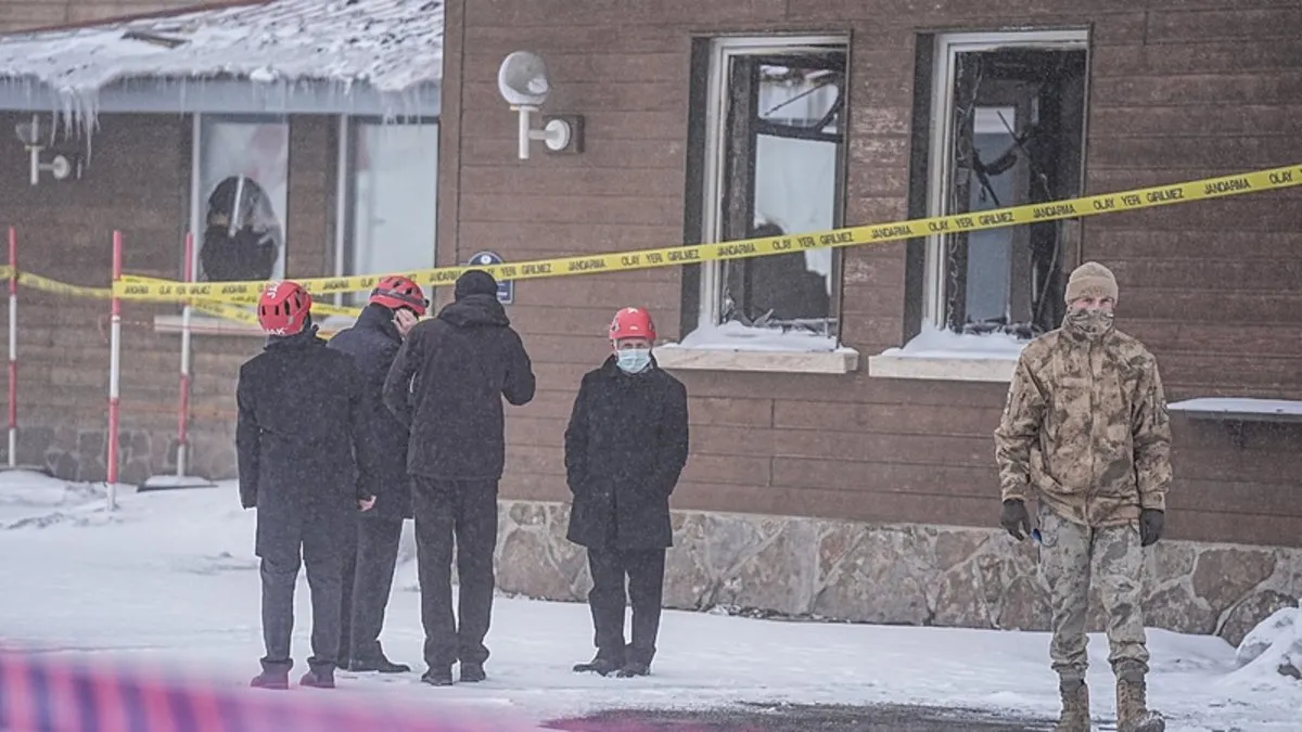 Bilirkişi heyeti incelemelerini tamamladı! Heyet delil torbalarıyla bölgeden ayrıldı