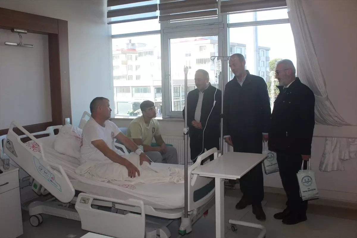 Regaip Kandili’nde Hastalara Ziyaret